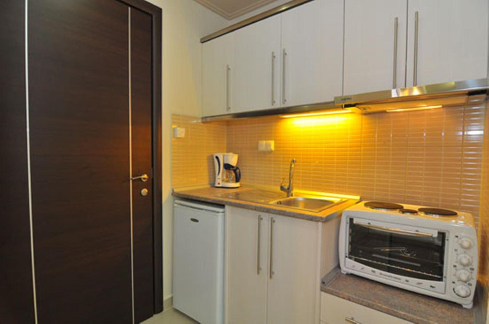 Muses Studios Apartment