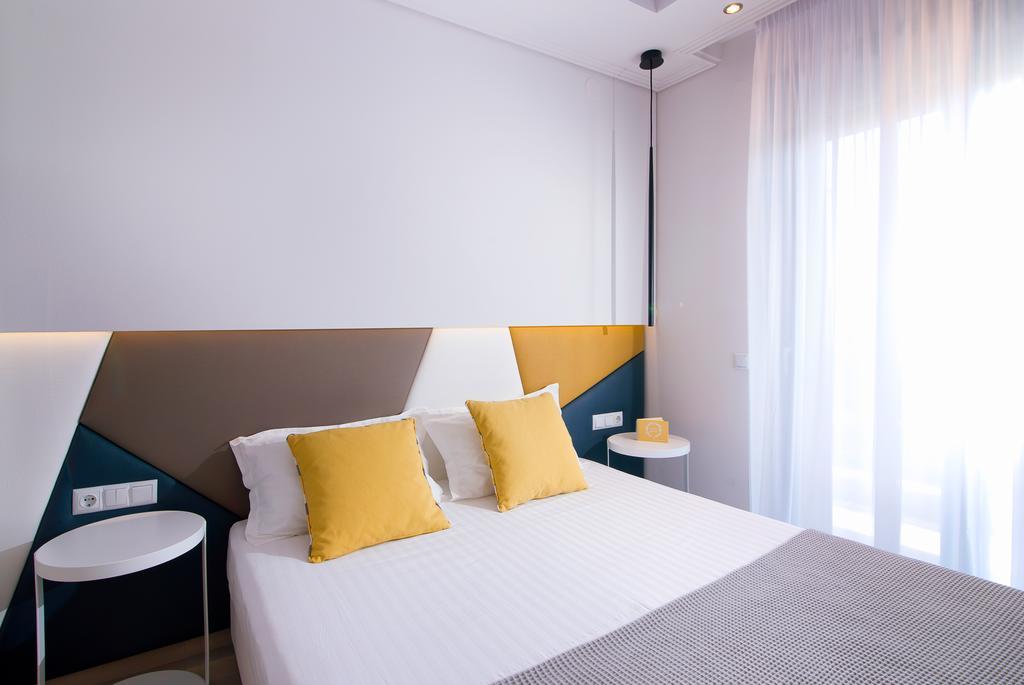 Muses Studios Apartment Potos